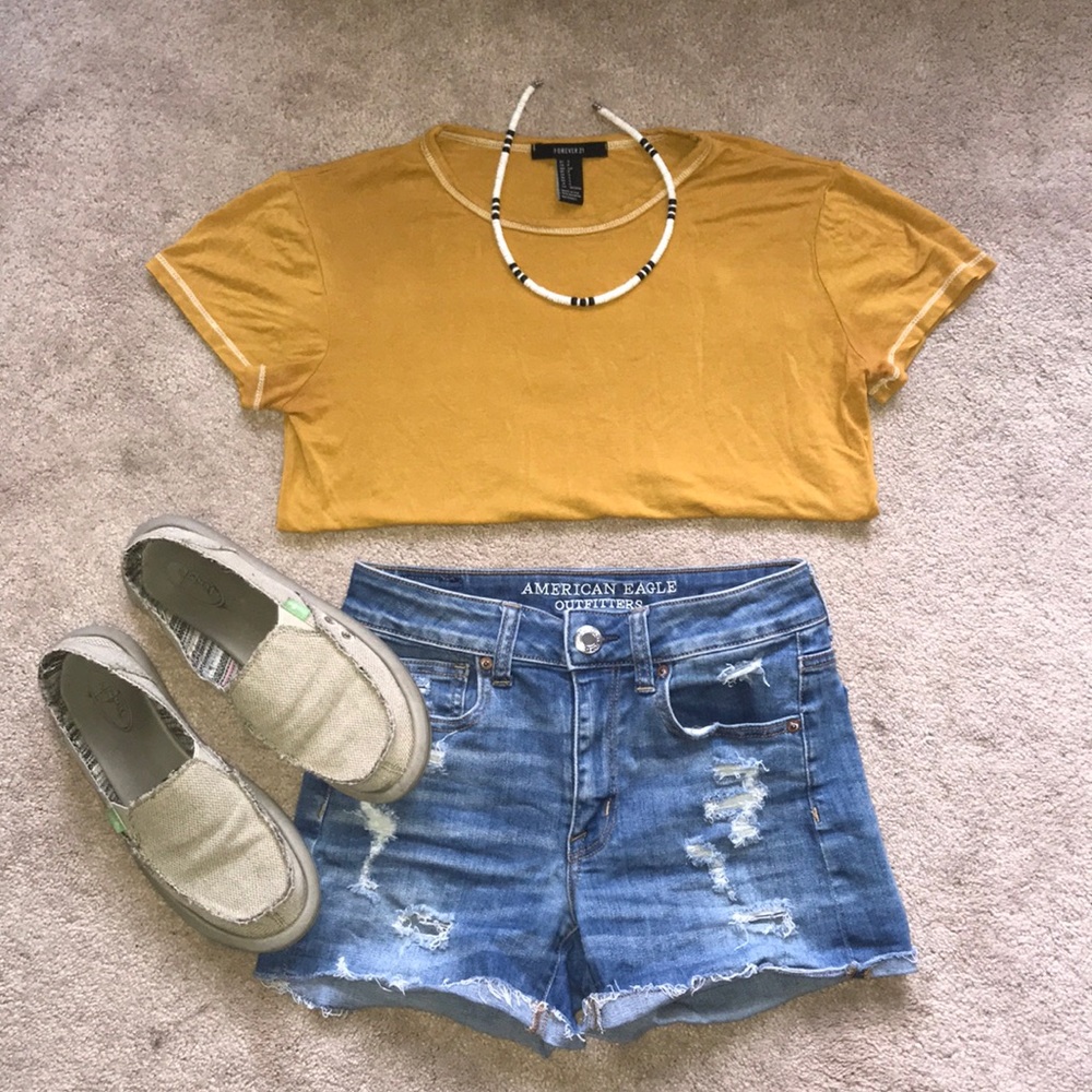 Forever 21 tee - will be donating soon!